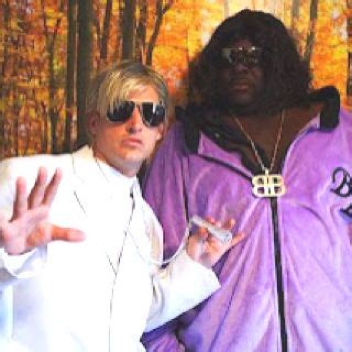 Experience The Allure Of Rob And Big Black Lavender: An Aromatic Symphony