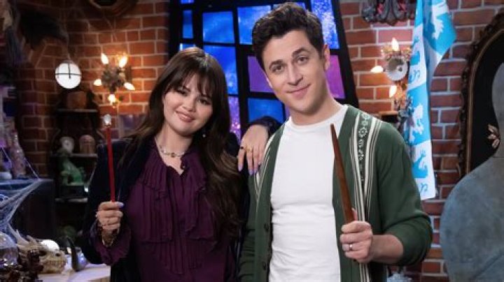 Why was Jake T. Austin replaced in Wizards of Waverly Place?